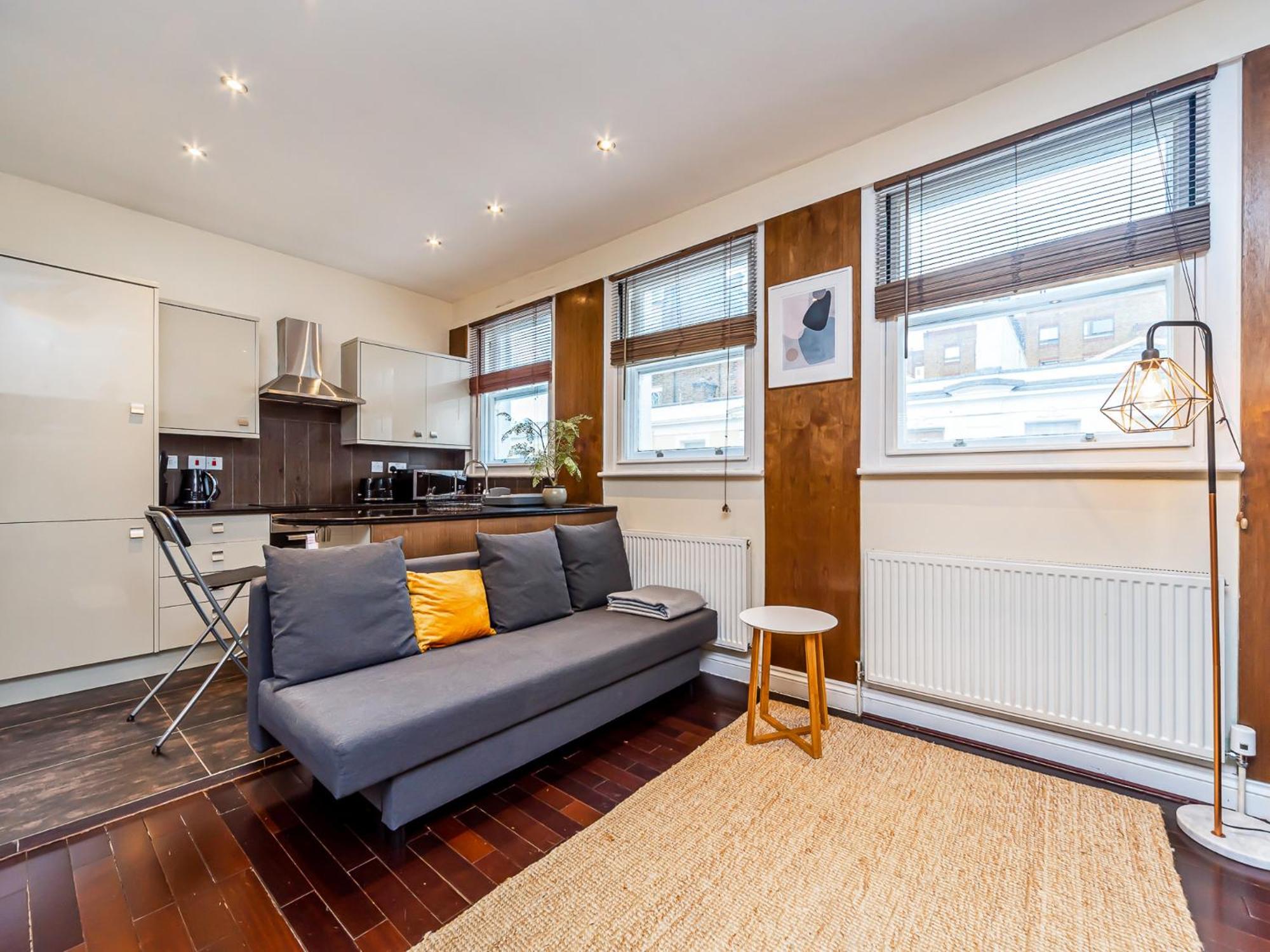 Pass The Keys West End Apartment Near Tottenham Court Road 런던 외부 사진