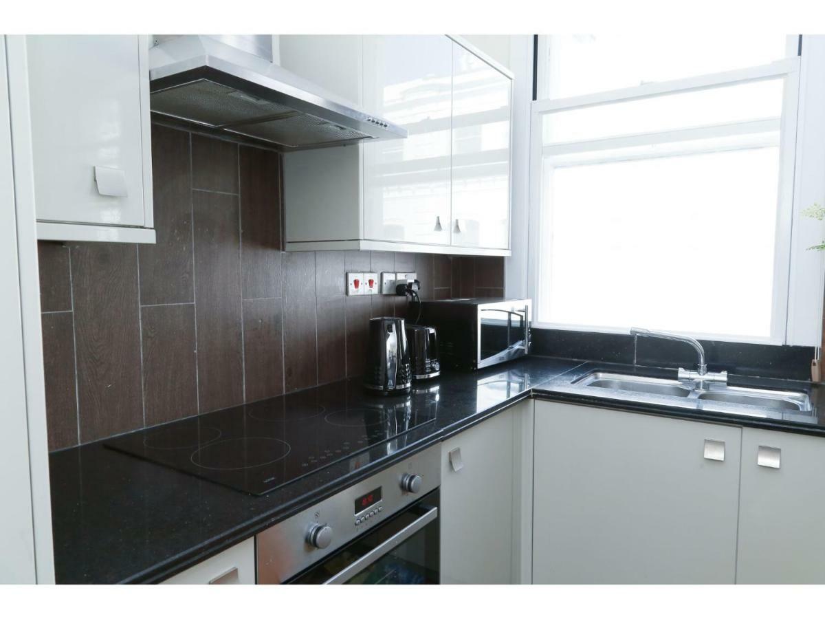 Pass The Keys West End Apartment Near Tottenham Court Road 런던 외부 사진