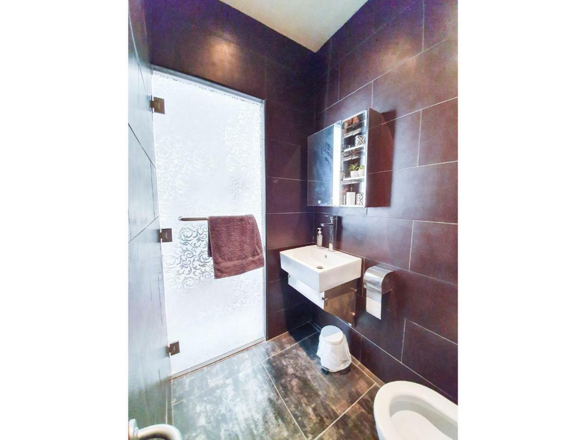 Pass The Keys West End Apartment Near Tottenham Court Road 런던 외부 사진